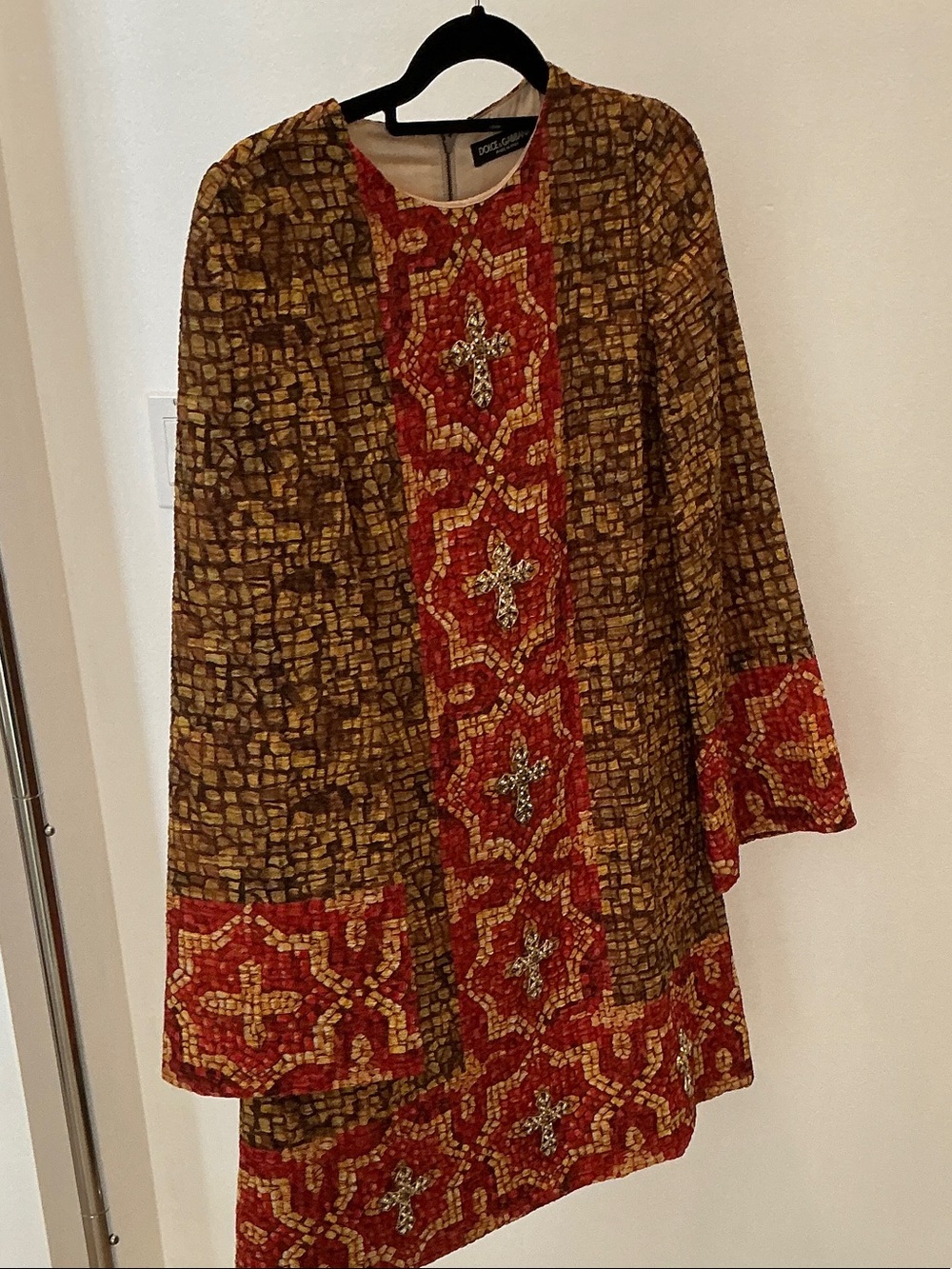 Dolce & Gabbana Red and Gold Embellished Mosaic-Print Cape